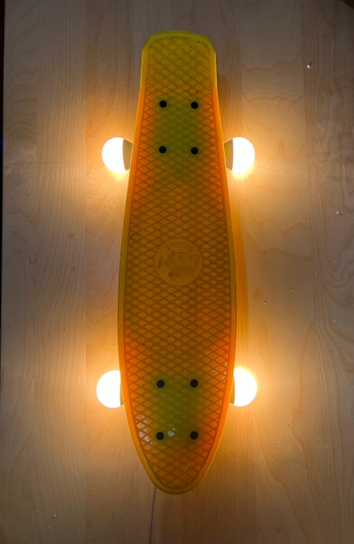 skateboard lampada